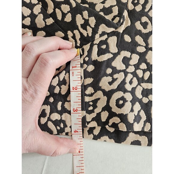 Ann Taylor LOFT Woven Cheetah Patterned Shorts Size 10 Nwot - Picture 9 of 10